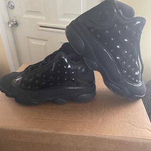 Jordan 13 cap and gown size 11, and YES COMES WITH OG BOX! (And purchase receipt